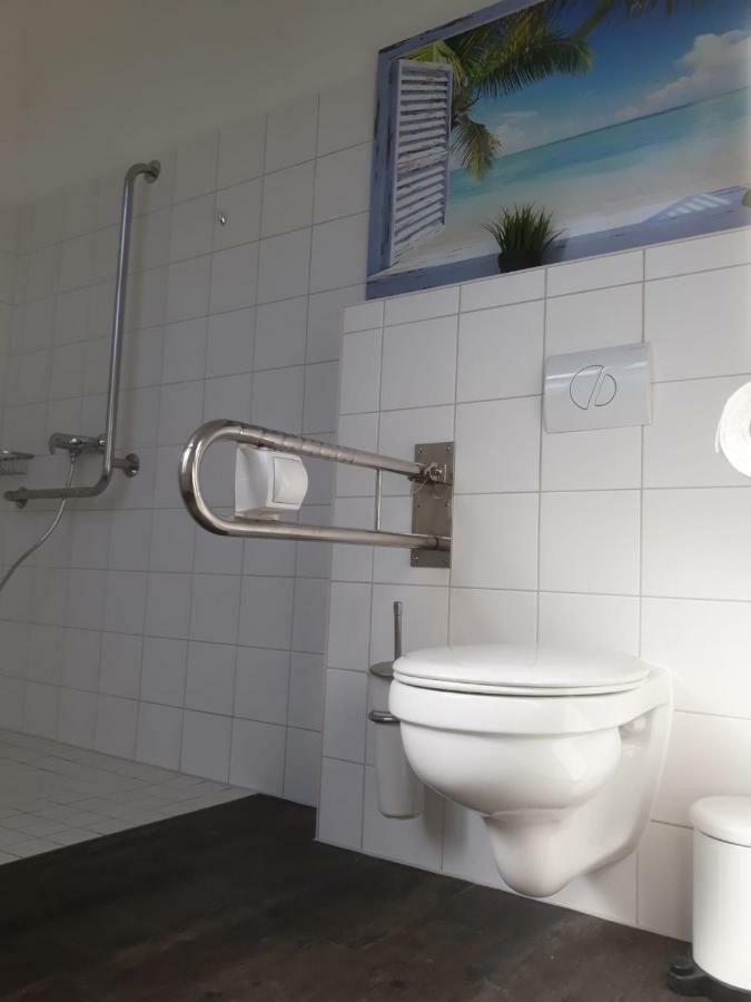 Eddy'S Diner Apartment เควดลินบวร์ก ภายนอก รูปภาพ